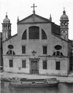 Yıkılan ilk kilise